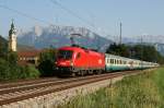 1116 261 mit EC 84 am 01.08 2009 vor dem Kloster Reisach bei Niederaudorf.