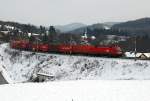 Containerganzzug am 18.12.2009 um 13:06 Richtung Westen kurz vor Drrwien.