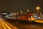 Mein 500.Bild (1.Bild mit meiner neuen Kamera) bei Bahnbilder.de zeigt die 1116 144 mit EC 112 von Klagenfurt Hbf mit Kurswagen aus Zagreb nach Siegen.Am 29.12.09 beim Halt in Darmstadt Hbf.