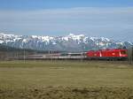 Hier der Westbahn-Starzug EC 163 Transalpin gezogen von der 1116 251 in Schlins am 19.3.2009.