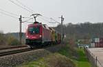 1116 193  Manfred  mit einem Gterzug auf der Nordewestbahn zwischen Spillern und Leobendorf-Burg-Kreuzenstein, am 16.04.2010 um 16:05.