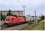 1116.154 mit dem 17:35h-Zug Richtung Wien/Mitte; Nahe Hst. Zentralfriedhof, 18.9.2010.