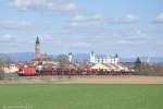 Eine leider unbekannte 1116 mit Autozug am 01.04.2012 bei Straubing