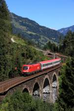 BB 1116 019 zieht am 28.08.12 den EC 111 ber das Hundsdorfer Viadukt bei Bad Hofgastein.