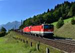 1144 048 + 1116 280 mit einem Gterzug am 08.09.2012 unterwegs bei Penk.