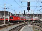 Die 1116 158 mit einem OIC am 28.03.2009 bei der Einfahrt in den Salzburger Hbf.