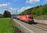 1116 151 mit einem Kesselzug am 25.04.2014 bei Wernstein am Inn.