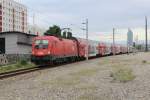 ÖBB 1116.117 mit einem Regionalzug nach Wiener Neustadt Hbf erreicht am 9.