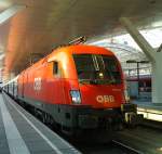 1116 102-5 mit IC 693 (Klagenfurt Hbf - Wien Westbahnhof) am 18.8.2015 in Salzburg Hbf.