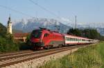 1116 202 mit OEC 663 am 01.08.2009 bei Niederaudorf am Kloster Reisach.