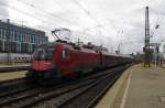 BB railjet 1116 222 (A-BB 1116 222-9) mit dem RJ 67 nach Budapest-Keleti pu, bei der Ausfahrt in Mnchen Hbf; 26.09.2010