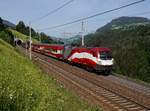 Die 1116 249 mit einem RJ am 31.05.2018 unterwegs bei Loifarn.