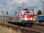 IC 646  WWF Panda Express  bespannt am 23.06.2007 mit der 1116 264 beim Verlassen des Welser Hbf.