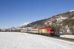 Während der Winter- und Sommersaison werden im aktuellen Fahrplanjahr von den ÖBB planmäßig wöchentlich zwei D-Zug - Paare von Wien via Selzthal nach Bischofshofen in Verkehr gesetzt. Am 20. Jänner 2024 war 1116 165 mit dem D 1011  ÖBB Urlaubs Express  von Bischofshofen nach Wien Hbf. unterwegs und ist hier bei Pruggern zu sehen. 