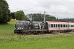 1116-153 als Korridorzug von Salzburg nach Kufstein, aufgenommen am 09.06.2012 bei Axdorf