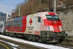 1116 264 (Rotes Kreuz) steht in Bruck/Mur am 11.02.2006 am Bahnsteig 6 zur Abfahrt bereit.