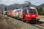 1116 153 + 1116 139 mit Güterzug bei Oberaich am 10.03.2014.