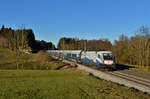 1116 251 mit einem Railjet am 10.12.2016 bei Eugendorf.