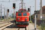 PLOK 1141.24 am 24.Juni 2017 vor dem SR 14710 (Wien FJB - Spitz a/d Donau) bei der Einfahrt in den Bahnhof Absdorf-Hippersdorf.