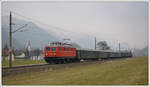 ÖGEG 1141.21 mit ihrem SR 14487 bei der Retourfahrt von Selzthal nach Timelkam am 17.3.2018 in St. Pankratz aufgenommen.