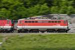 Mitzieher der 1142 621 bei Schlöglmühl am 22.05.2017.