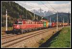 1142 565 + 1142 539 mit Güterzug bei St.Michael am 24.04.2001.