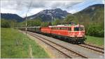 Durch das Gesuse, ziehen 1142 682 & 1144 040 den Erzleerzug 58667 von Selzthal nach Eisenerz, hier bei der Einfahrt in Frauenberg an der Enns.