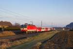 Am 18. Jänner 2016 ist 1144 117 mit SB 4164 von Spielfeld-Straß nach Graz unterwegs und ist hier bei Neudorf ob Wildon zu sehen.