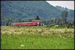 Eine 1116 bringt im Juni 2005 den OEC 566  Stadt Innsbruck  von Wien Westbahnhof ber Salzburg nach Innsbruck.