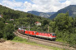 Nach dem Kübgraben-Viadukt wurde der ganze Hang gerodet,das jetzt einen herrlichen Blick auf die Strecke mit dem ehemaligen Hotel und Schneeberg bietet,wie hier bei G-49415 mit 1144.282+1116 am