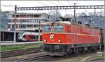 S4 mit 526 044-3 nach St.Gallen und 1144 040-3 in Buchs SG.