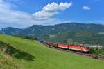 1144 115 + 1144 082 mit einem Kohlezug am 26.08.2017 bei Eichberg.