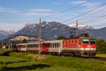 1144 052-8 mit dem Mischzug Regionalexpress bei Hohenems am 6.7.21