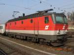 Elektrolokomotive 1144 277-9 der sterreichischen Bundesbahnen   auf dem Villacher Hauptbahnhof, 15.2.2008