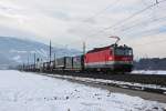 1144 201 mit einem KLV Zug am 29.01.2011 bei Schwaz.