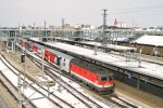 1144.221 mit R-2335 bei der Ausfahrt aus Wr.Neustadt Hbf.