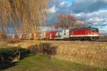 1144 242 schiebt den R 2336 nach Bernhardsthal. Sierndorf an der March, am 10.01.2014.