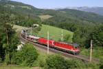 1144.213+1116 mit G-46741 bei der Steinbauer-Wiese am Eichberg mit der Rax im Hintergrund.