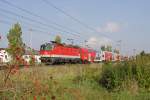 1144.118 fährt mit R-2319 in Sollenau bei herrlicher Frühherbststimmung am 5.10.14 nach Wr.Neustadt.