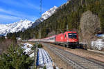 1216 023 mit EC 85 am 08.02.2020 bei Gossensass.