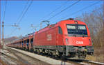 OBB 1216 148 zieht Autozug durch Maribor-Tabor Richtung Koper Hafen.