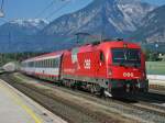 1216 018 mit einem Brenner-Zug nach Mnchen in Brixlegg ( 9.4.2011 )    Lg