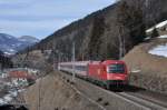 1216 020 mit einem Brenner Eurocity am 10.03.2012 bei Wolf am Brenner