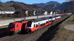 ÖBB 4744 564 auf der Fahrt nach Graz begegnet in Kleinstübing ÖBB 1216 238 mit dem railjet nach Wien. 06.03.2021