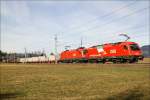 1216 015  Italia  und 1116 194 fahren mit dem Gterzug 54754 von Villach nach Graz.Auch dieses Bild habe ich meiner Frau zu verdanken.