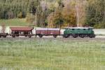 NBIK 1245.05 am 25.Oktober 2020 vor dem SGAG 14796 (Villach Hbf.-Ostbf. - St. Veit an der Glan-Westbf.) auf der Rudolfsbahn beim Strecken-Km 332,8.