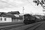 NBIK 1245.05 am 25.Oktober 2020 mit dem SGAG 14797 (St. Veit an der Glan-Westbf. - Villach Hbf.-Ostbf.) im Bahnhof Feldkirchen in Kärnten.