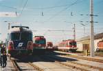 Im Oktober 1999 fand in der Zugförderung Wien Süd ein Tag der offenen Tür statt und es konnten diverse Fahrzeuge der ÖBB Besichtigt werden.
Sowie hier 4010 012, 4010 029, 4010 002 und 4010 020.