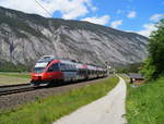 4024 067-3 als S 2 (Ötztal - Jenbach) bei Haiming, 01.06.2019.