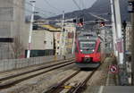 ÖBB 4024 105-1 als R 5094 von Straßwalchen Bf nach Freilassing, am 12.02.2020 in Salzburg Mülln-Altstadt.